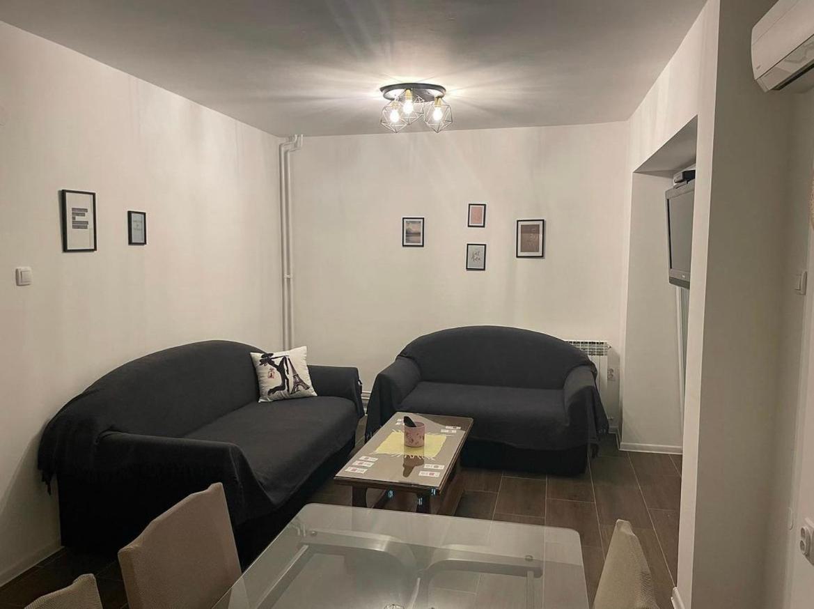 Apartmani Gacic- Šabac Buitenkant foto